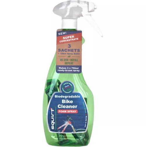 Squirt Spray Bottle With Wash Sachets